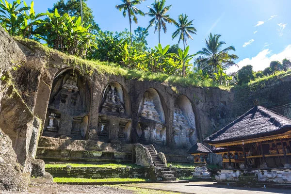 Pura Gunung Kawi Templo Bali Indonésia Dia Ensolarado — Fotografia de Stock