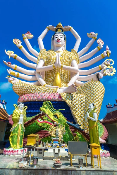 Statua Shiva Świątyni Wat Plai Laem Samui Tajlandia Letni Dzień — Zdjęcie stockowe