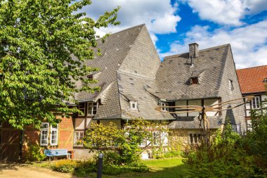 Goslar içinde bir güzel yaz gün, Almanya sokakta tarihi