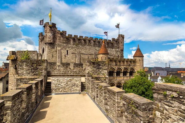 Středověký Hrad Gravensteen Hrad Hrabat Gentu Krásném Letním Dni Belgie — Stock fotografie