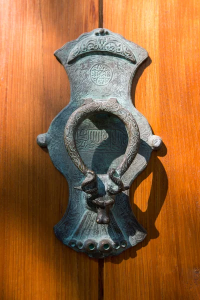 Pomo de puerta de estilo oriental — Foto de Stock