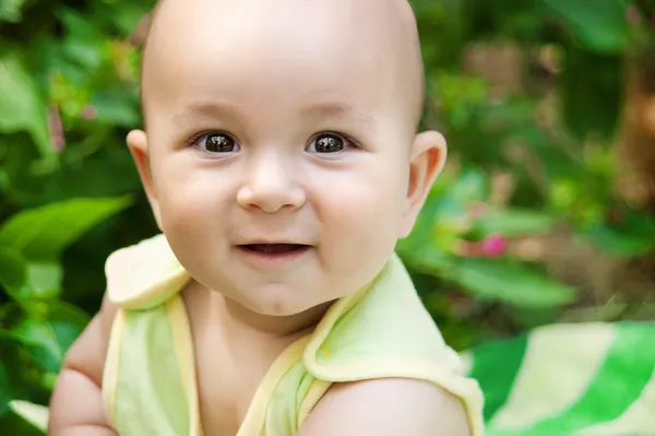 Pequeño bebé — Foto de Stock