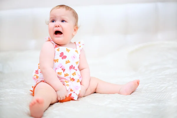 Bebê chorando — Fotografia de Stock