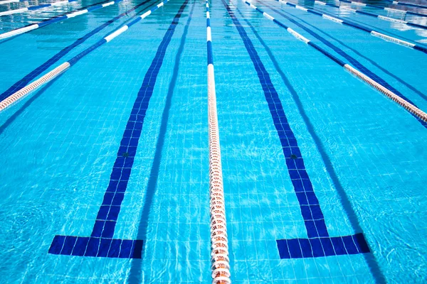 Schwimmbad — Stockfoto