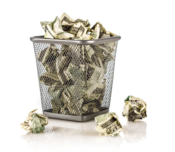 Dinheiro em um cesto — Fotografia de Stock
