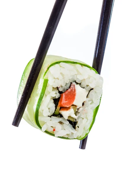 白い背景の上ロール寿司 — ストック写真
