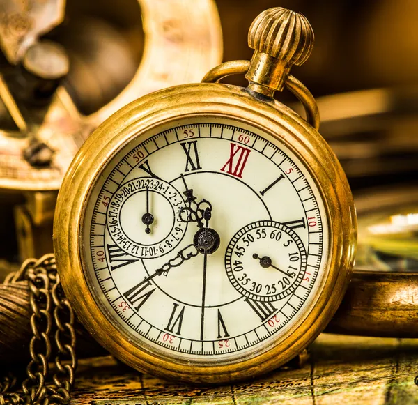 Orologio da tasca antico . — Foto Stock