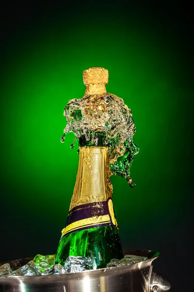 Spatten van champagne — Stockfoto