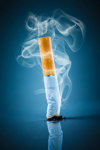 Cigarette butt - No smoking. — Stock Photo, Image