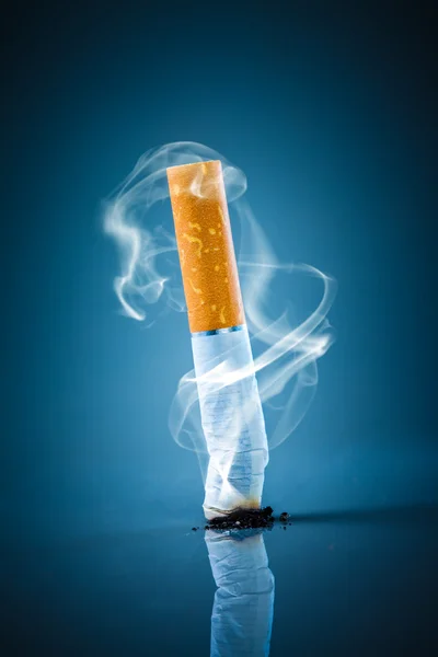 Cigarettfimp - rökning förbjuden. — Stockfoto