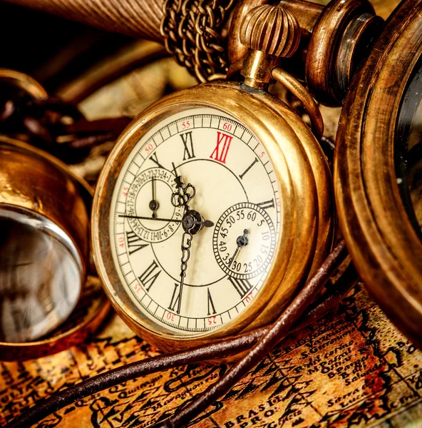 Vintage pocket watch — Stock Photo, Image