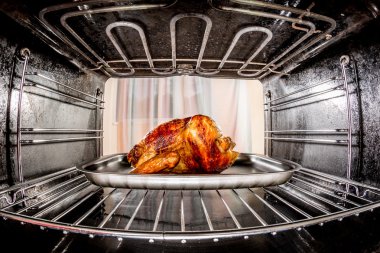 Fırında kızarmış tavuk..