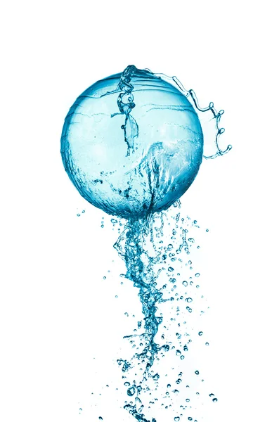 Plusk wody piłkę na białym tle — Zdjęcie stockowe