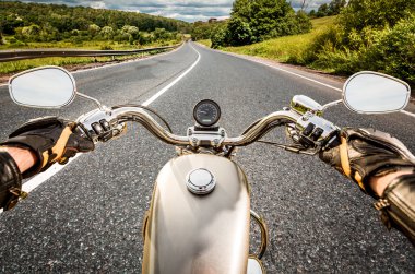 Motorcu birinci şahıs bakış