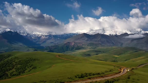 Região Elbrus Voando Sobre Planalto Das Terras Altas Bela Paisagem — Vídeo de Stock