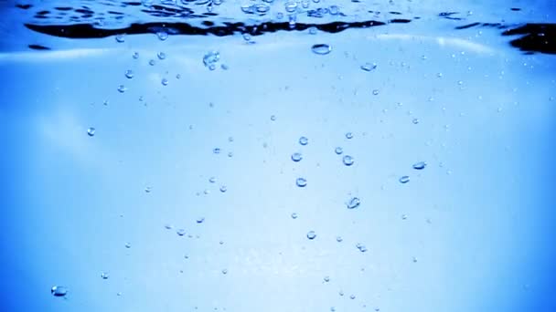 Många Bubblor Vatten Närbild Abstrakt Vatten Våg Med Bubblor Slow — Stockvideo