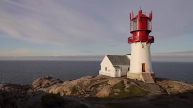 Lindesnes Fyr feneri, güzel doğası Norveç doğal peyzaj