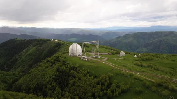 Observatorio Científico Astrofísico Especial Centro Astronómico Para Observaciones Terrestres Del — Vídeo de stock