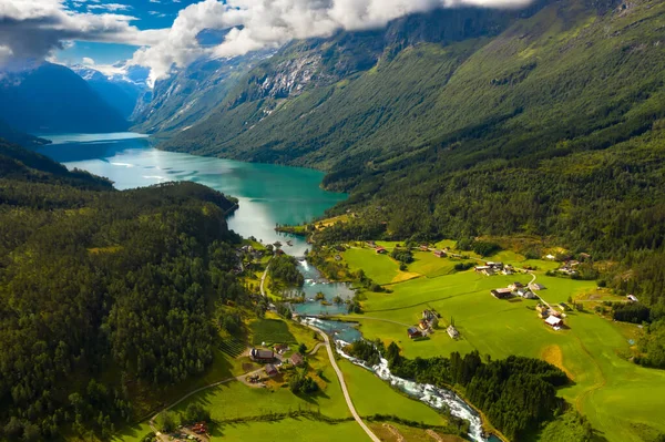 Krásná Příroda Norsko Přírodní Krajina Lovatnet Lake Lodal Valley — Stock fotografie