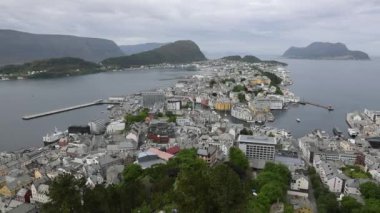 Aksla, Norveç 'in Alesund şehrinde