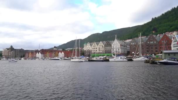 Puerto Hanseatic Bergen Noruega — Vídeo de stock