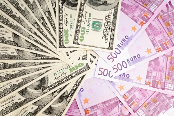 Доллар США по отношению к евро — стоковое фото