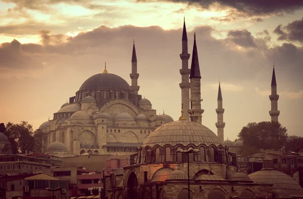 Istanbul'da cami — Stok fotoğraf