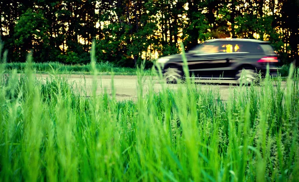 Carros em movimento — Fotografia de Stock