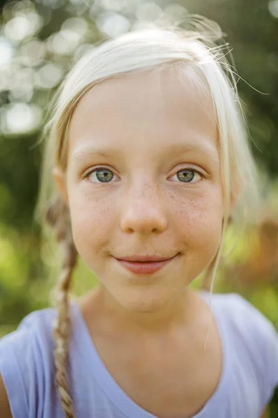 Portrait Child Ten Years Close Happy Girl — Stock Photo, Image