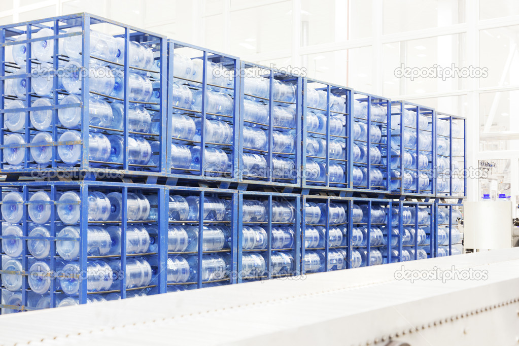 Resultado de imagem para armazenamento água mineral