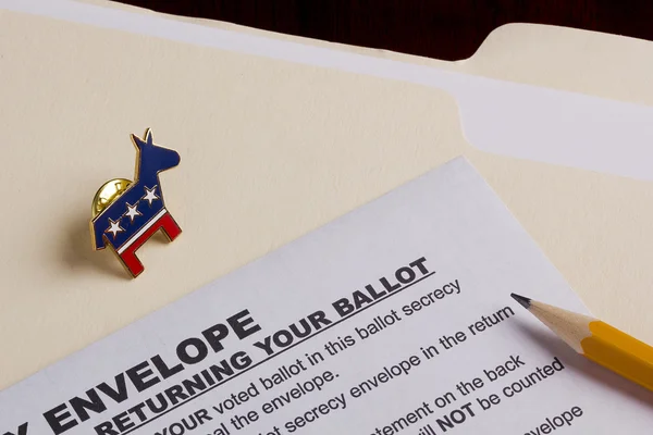 Secrecy envelope. Campaign events. — Stock Photo, Image