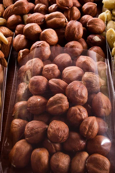 Heap Raw Hazelnuts Close Background — Foto Stock