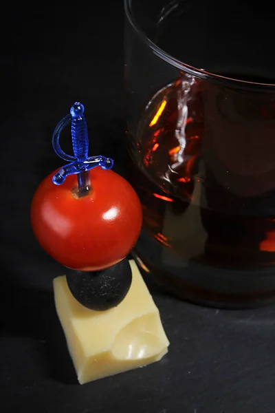 Canape Tomato Olive Cheese Glass Cognac — 图库照片