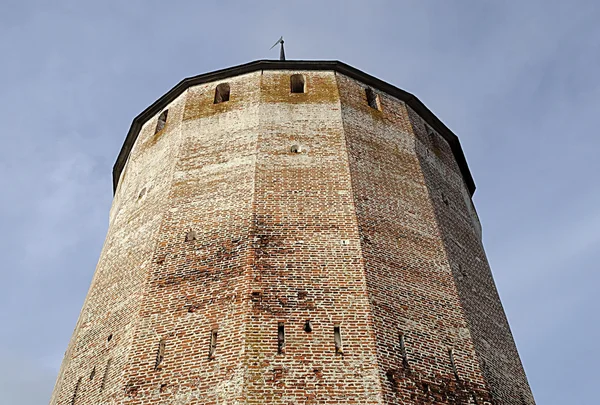 Tower of ancient russian monastery — Stock Photo, Image