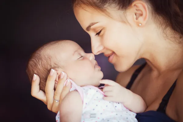 Mom playing with her cute baby — Stock Photo, Image