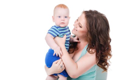 portre mutlu eğlenceli aile. Anne ve bebek