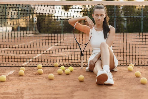 Jeune Jolie Femme Tennis Mode Photo Haute Qualité — Photo