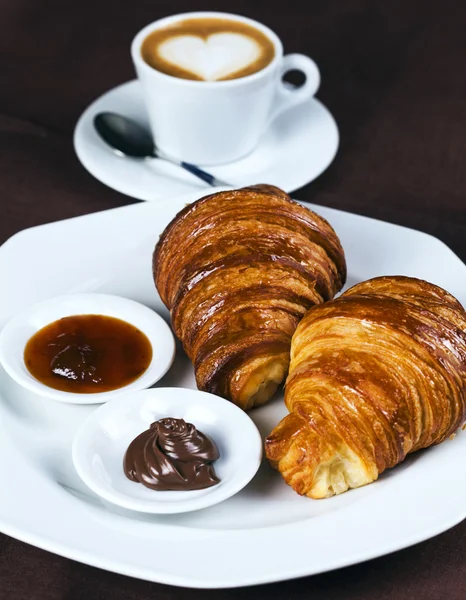 Croissants e café — Fotografia de Stock