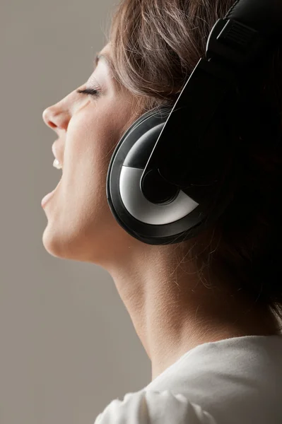 Enjoy singing — Stock Photo, Image