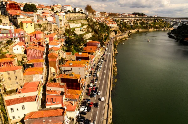 Pohled na řeku douro v porto — Stock fotografie