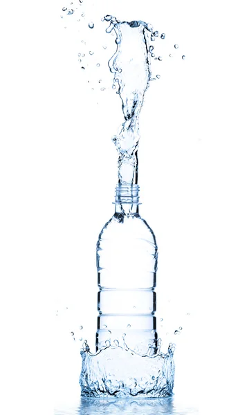 Flasche im Wasserspritzer — Stockfoto