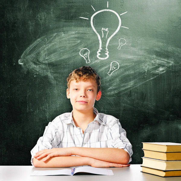 Menino da escola — Fotografia de Stock