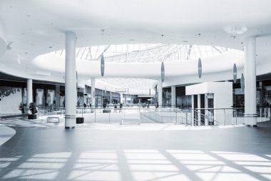 Modern alışveriş merkezi