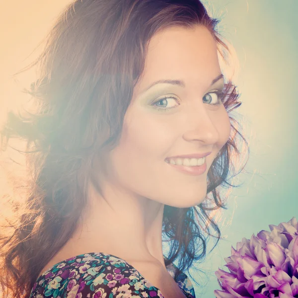 Woman with flower — Stock Photo, Image