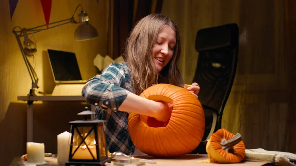 Preparing Pumpkin Halloween Woman Sitting Pulling Out Face Details Carved — стоковое фото