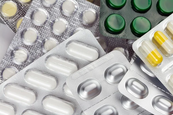 Viele Tabletten oder Pillen — Stockfoto