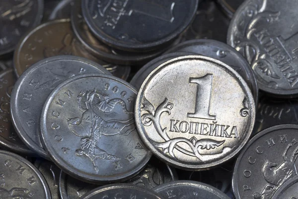Много русских монет один копеек — стоковое фото