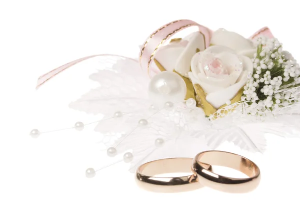 Wedding rings and accessories — Stock Photo, Image