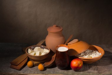 süt ve süt ürünleri ile ile natürmort