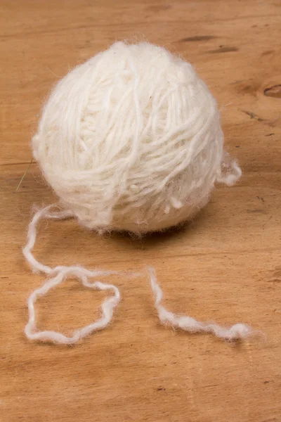 White  Ball of yarn — Stock Photo, Image